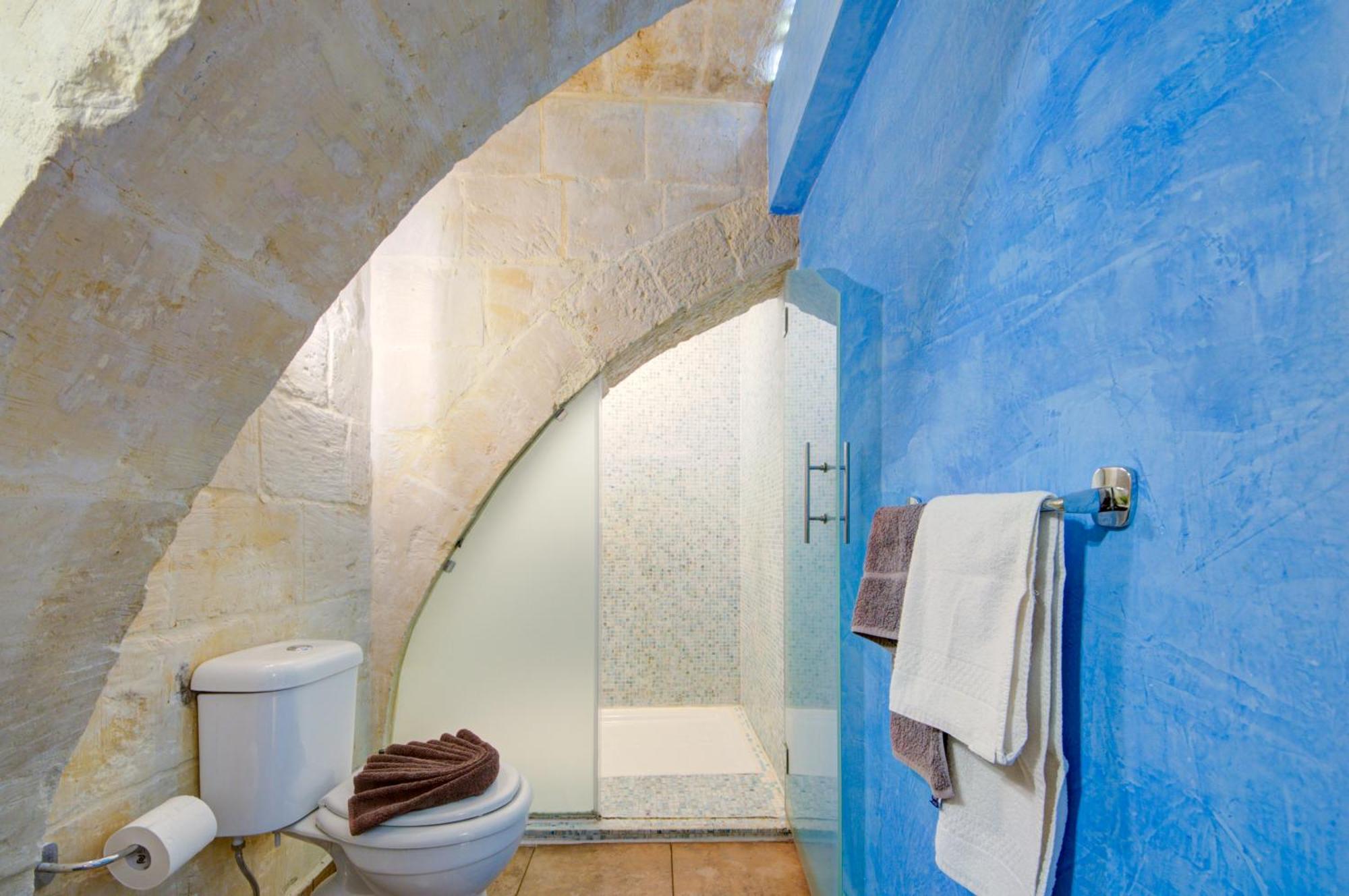 Valletta Waterfront Villa With Pool And Jacuzzi Exterior photo